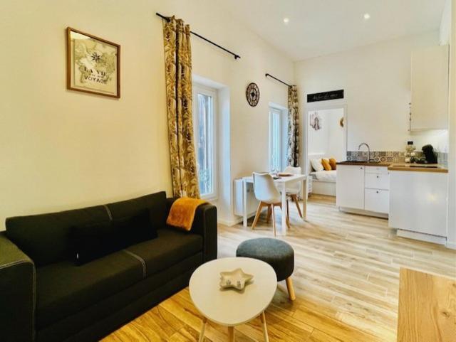 Charmant Et Lumineux Appartement 蒙彼利埃 外观 照片